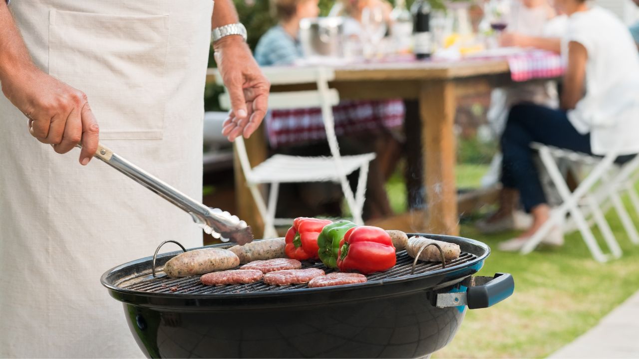 Experts reveal ten easy ways to have a sustainable BBQ this summer